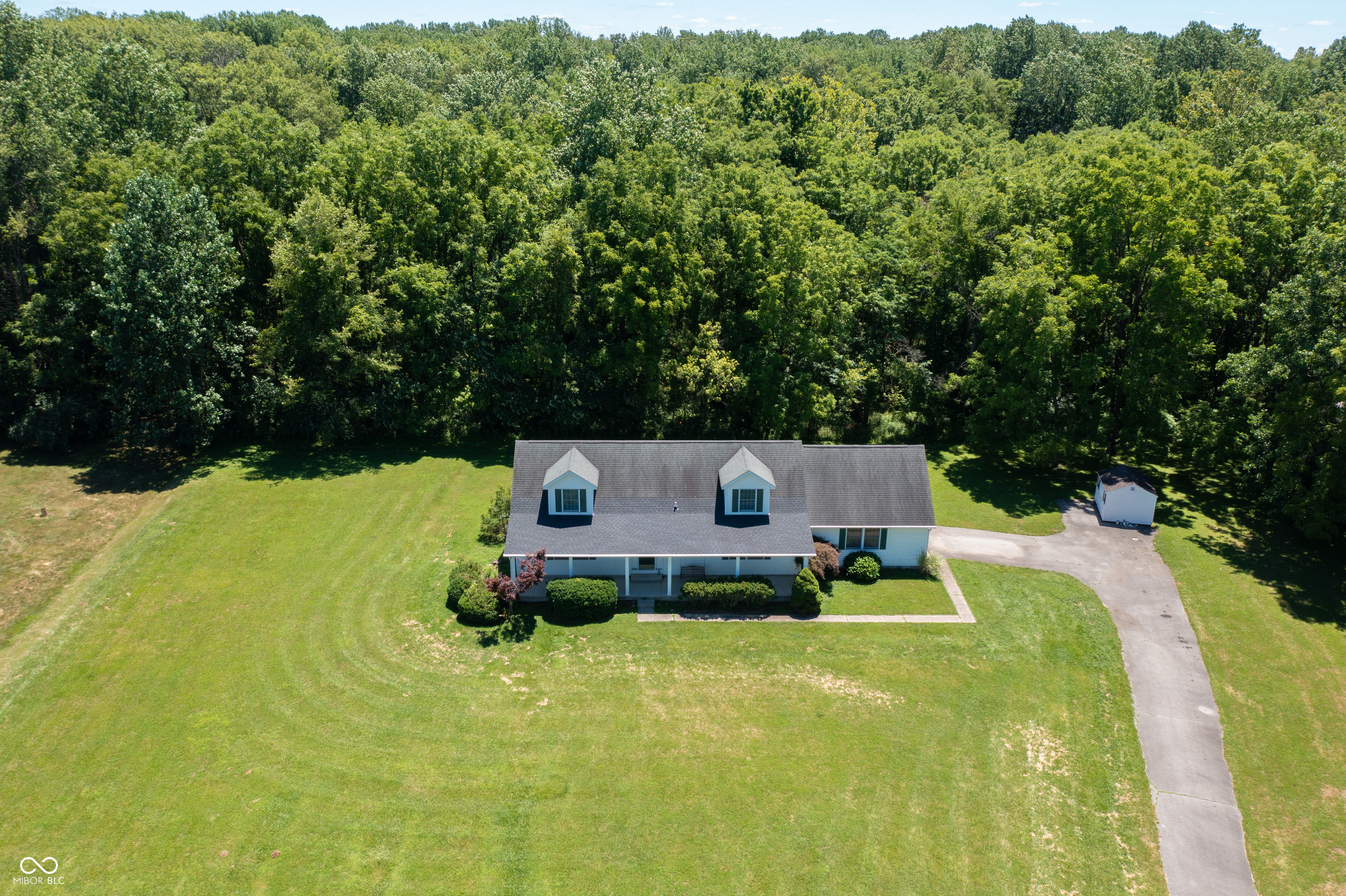 2901 W Peach Tree Lane Crawfordsville IN 47933