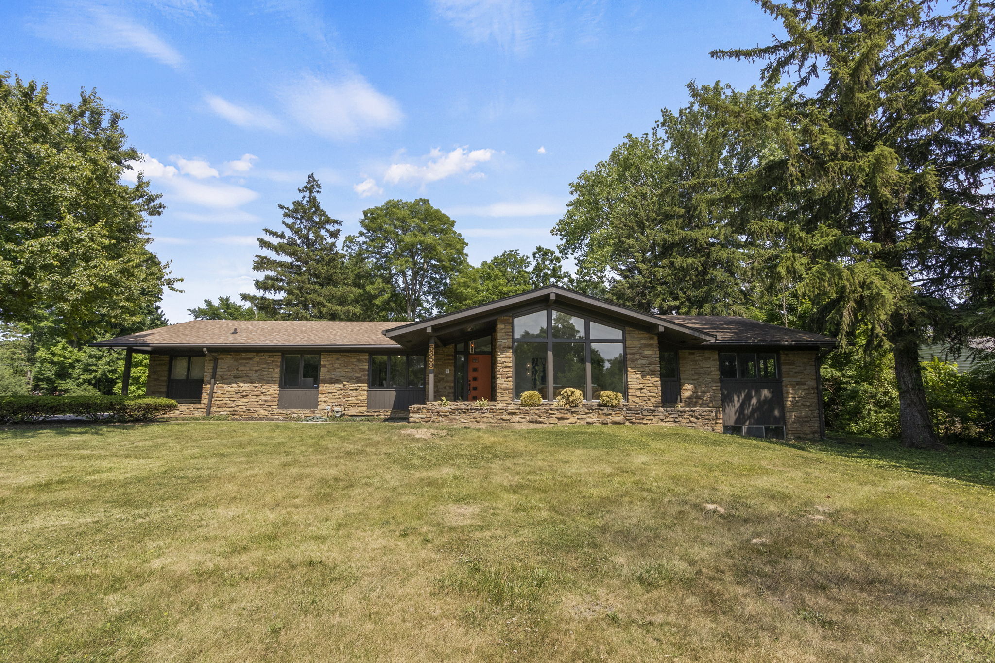 5359 Hedgerow Drive Indianapolis IN 46226