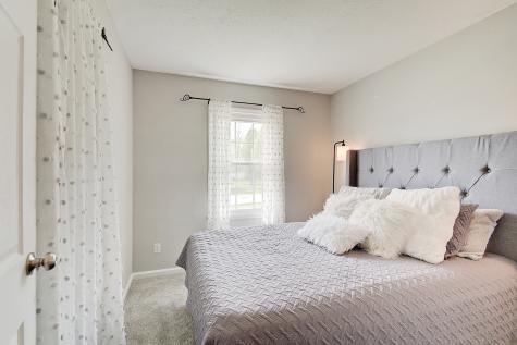5706 Knoxville Drive Indianapolis IN 46221