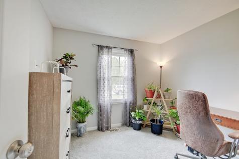 5706 Knoxville Drive Indianapolis IN 46221