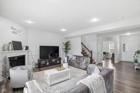2268 Maple Stone Lane Greenwood IN 46143