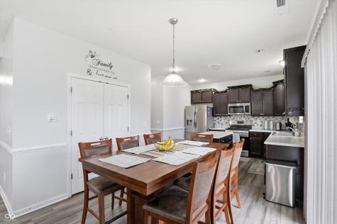 2268 Maple Stone Lane Greenwood IN 46143