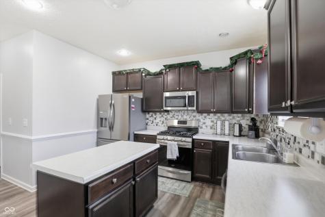 2268 Maple Stone Lane Greenwood IN 46143