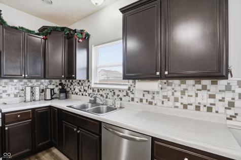 2268 Maple Stone Lane Greenwood IN 46143