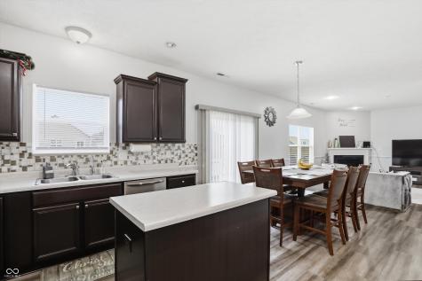 2268 Maple Stone Lane Greenwood IN 46143