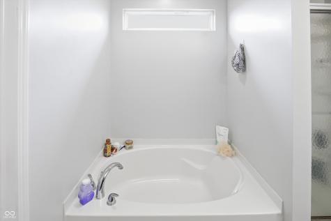 2268 Maple Stone Lane Greenwood IN 46143