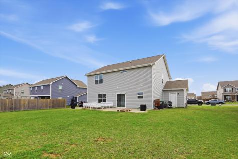 2268 Maple Stone Lane Greenwood IN 46143