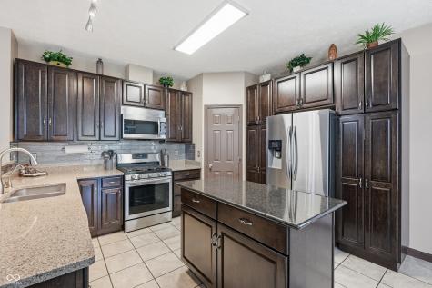 11044 Bear Hollow Drive Indianapolis IN 46229