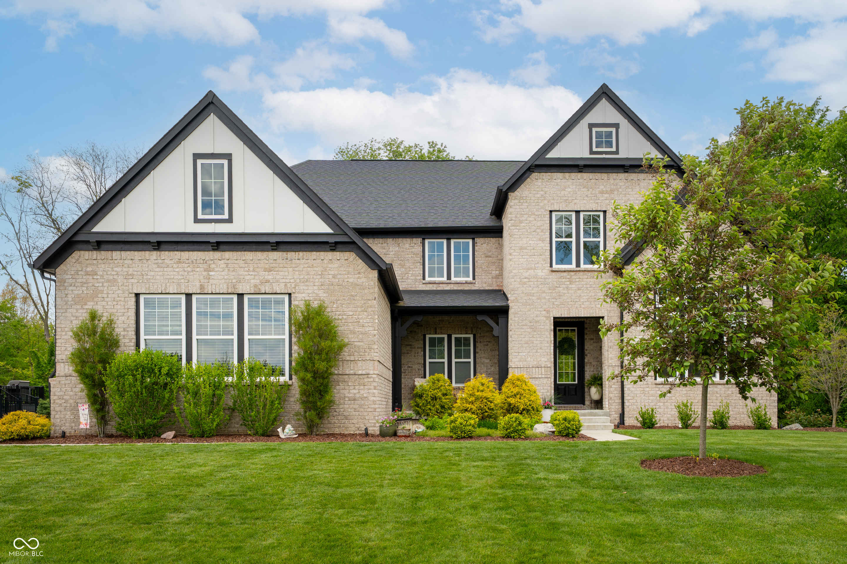 16398 Creeks Crossing Drive Westfield IN 46074