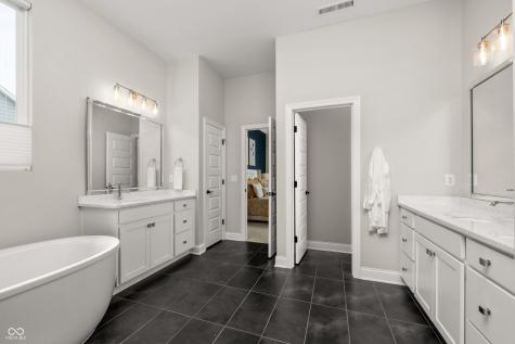 16398 Creeks Crossing Drive Westfield IN 46074