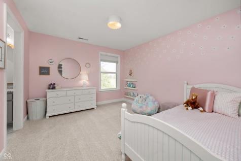 16398 Creeks Crossing Drive Westfield IN 46074