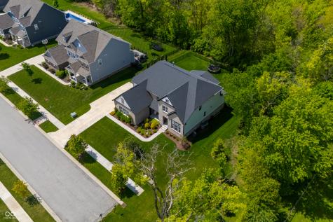 16398 Creeks Crossing Drive Westfield IN 46074
