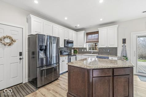 553 Crossfield Court Indianapolis IN 46239