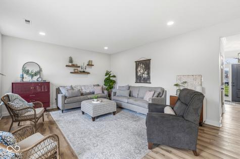 553 Crossfield Court Indianapolis IN 46239