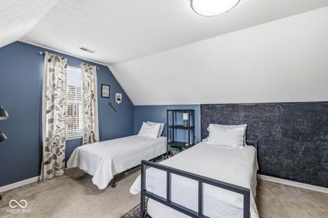 553 Crossfield Court Indianapolis IN 46239