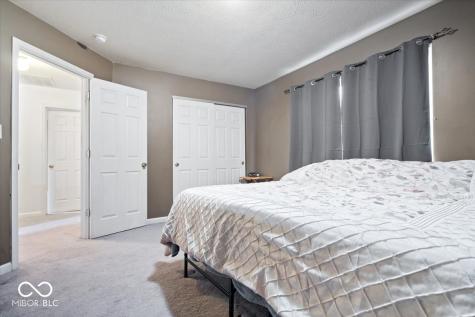 5208 Hodson Place Indianapolis IN 46241