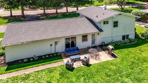 562 Holliday Lane Indianapolis IN 46260