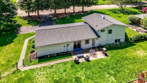 562 Holliday Lane Indianapolis IN 46260