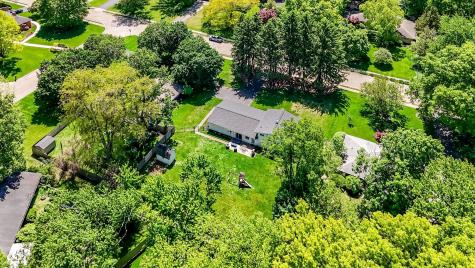 562 Holliday Lane Indianapolis IN 46260