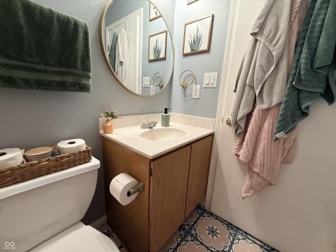 1098 Williamsburg Way Indianapolis IN 46234