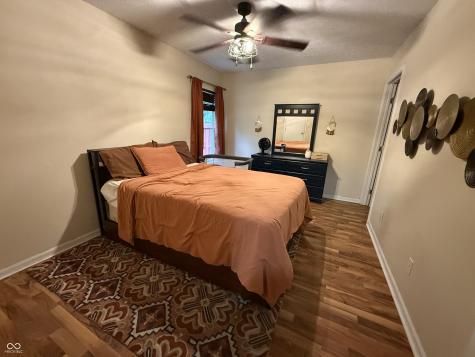 1098 Williamsburg Way Indianapolis IN 46234
