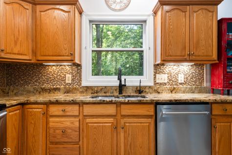 11194 E 100 N Sheridan IN 46069