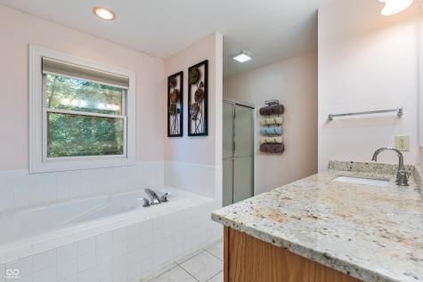 11194 E 100 N Sheridan IN 46069
