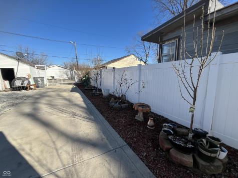 533 S Keystone Avenue Indianapolis IN 46203