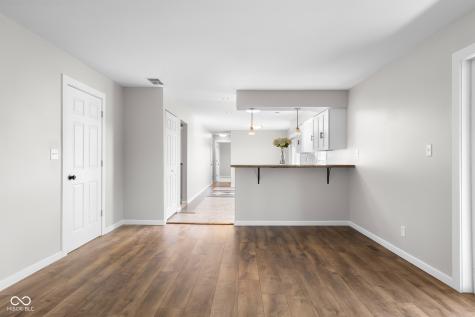 15841 E 265 N Columbus IN 47203