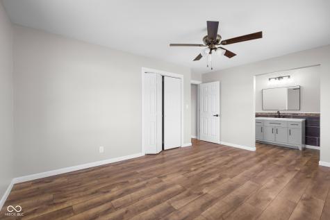 15841 E 265 N Columbus IN 47203