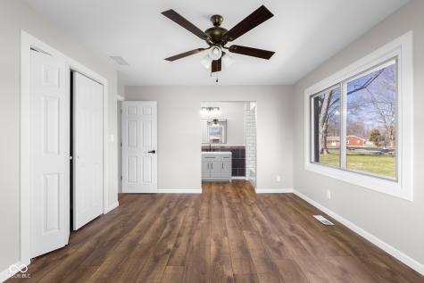 15841 E 265 N Columbus IN 47203
