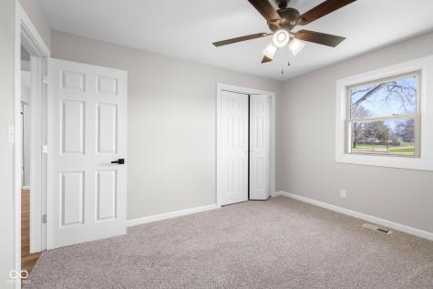 15841 E 265 N Columbus IN 47203