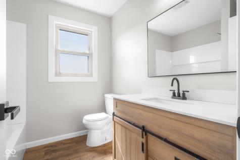 15841 E 265 N Columbus IN 47203