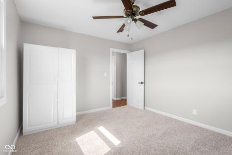 15841 E 265 N Columbus IN 47203