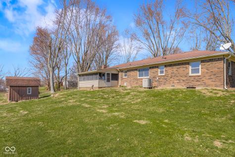15841 E 265 N Columbus IN 47203
