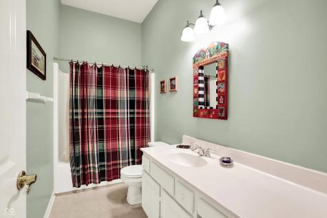 1554 Glen Manor Court Carmel IN 46032
