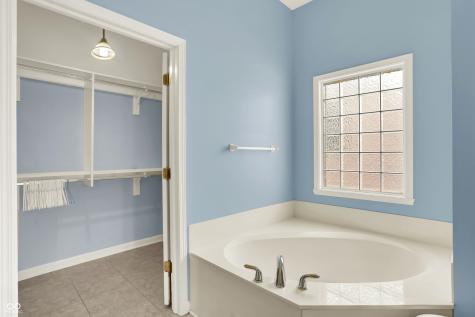 1554 Glen Manor Court Carmel IN 46032