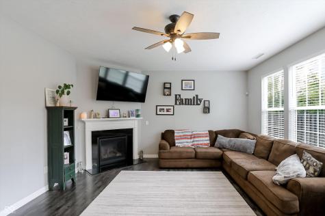 8408 Welder Place Indianapolis IN 46237