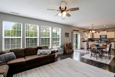 8408 Welder Place Indianapolis IN 46237