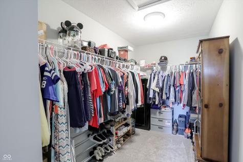 8408 Welder Place Indianapolis IN 46237