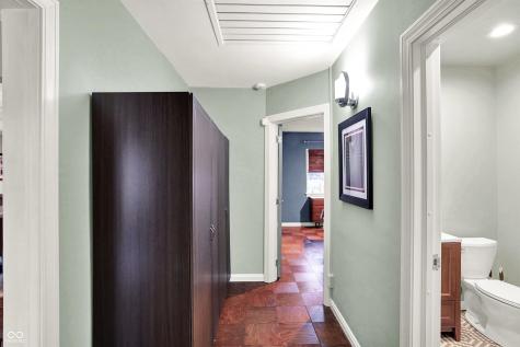 3715 Governors Road Indianapolis IN 46208