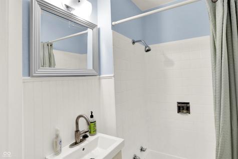 3715 Governors Road Indianapolis IN 46208