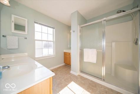 17987 Kinder Oak Drive Noblesville IN 46062