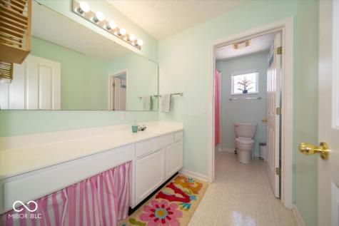17987 Kinder Oak Drive Noblesville IN 46062