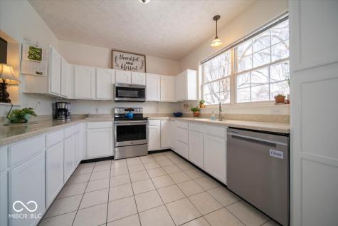 17987 Kinder Oak Drive Noblesville IN 46062