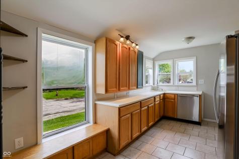 5145 E 20th Place Indianapolis IN 46218