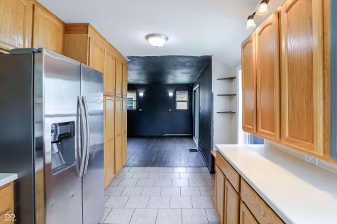 5145 E 20th Place Indianapolis IN 46218