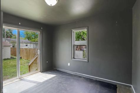 5145 E 20th Place Indianapolis IN 46218