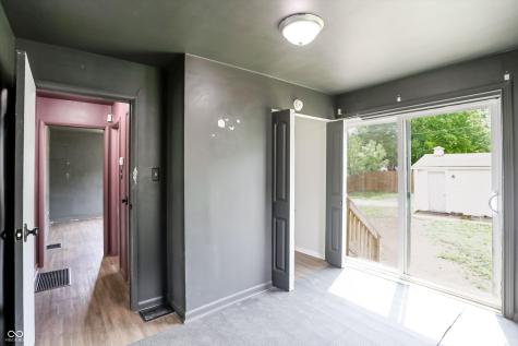 5145 E 20th Place Indianapolis IN 46218