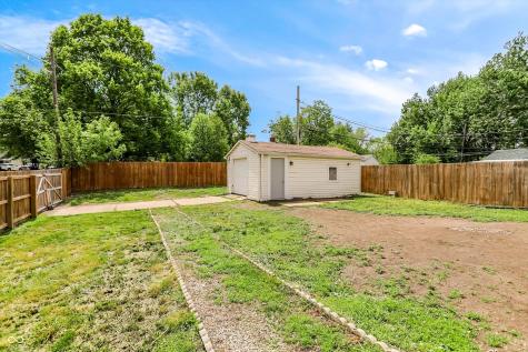 5145 E 20th Place Indianapolis IN 46218